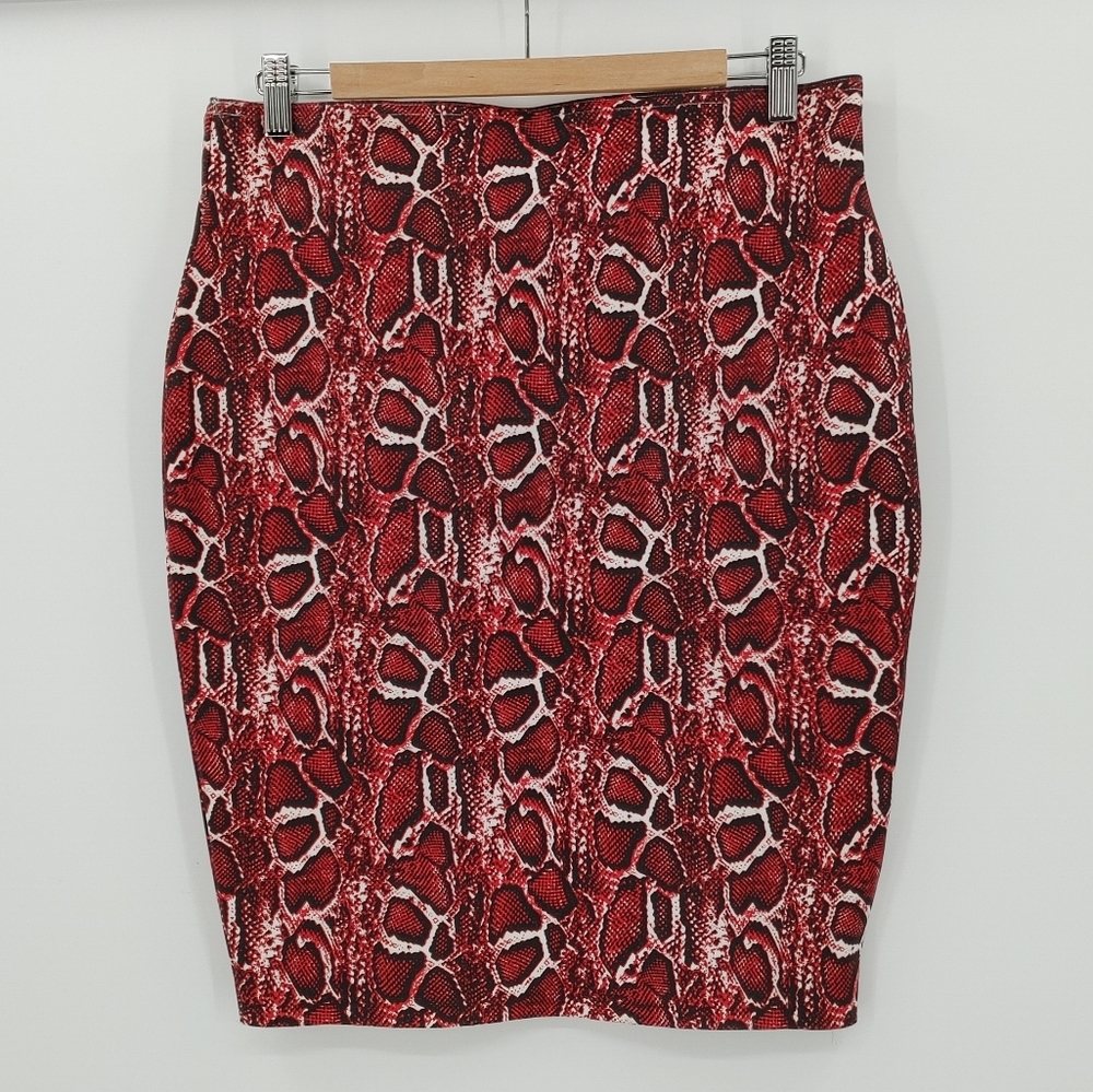 Shinestar | snake skin skirt